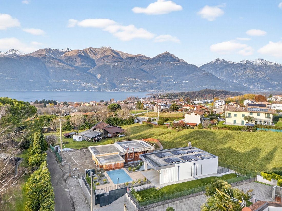 Villa in Colico Piano, Lombardy, Italy 4 - 19190288