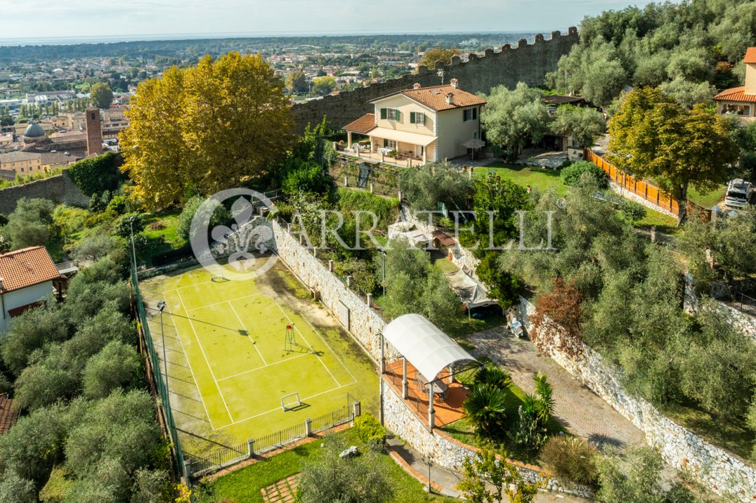 Villa in Capezzano Pianore, Camaiore, Toskana 3 - 19193343