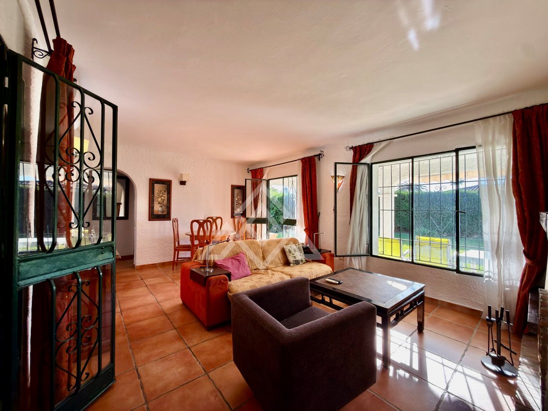 Villa a Estepona, Andalusia, Spagna 2 - 19194167