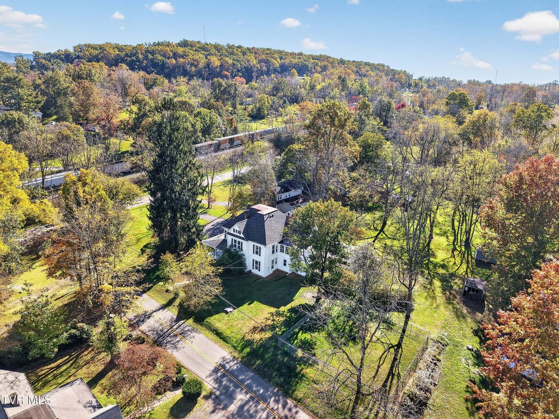 Casa a Meadowview, Virginia, Stati Uniti 4 - 19189639