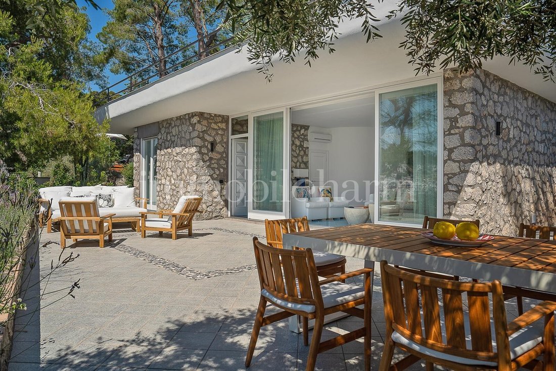 Villa in Capri, Campania, Italy 1 - 19190185