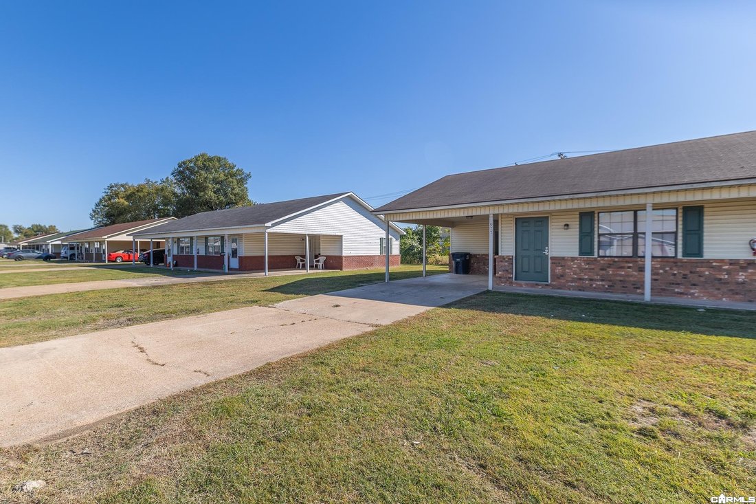 House in Piggott, Arkansas, United States 3 - 19192602
