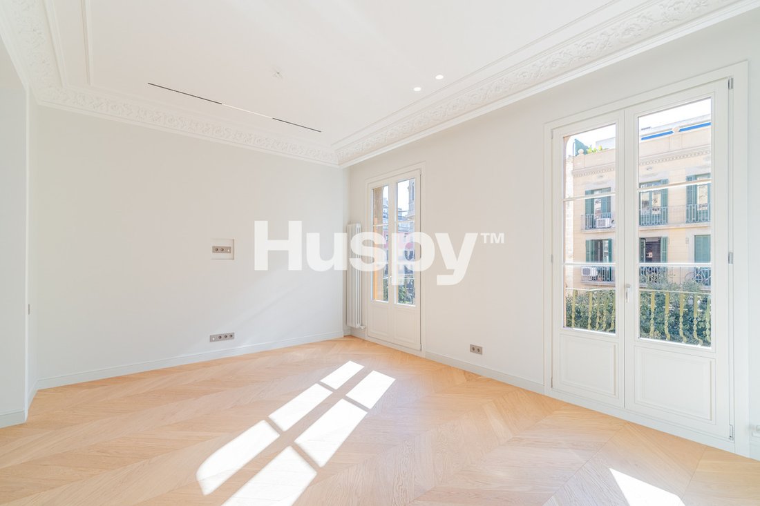 Apartamento en Eixample, Barcelona, España 2 - 19193863