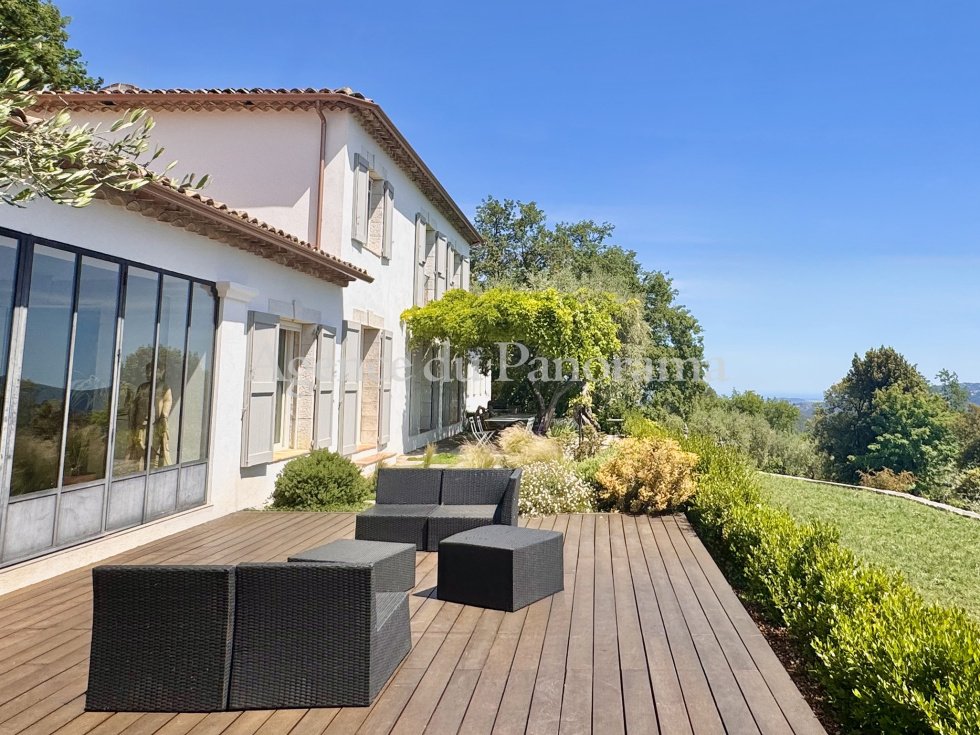 Villa en Saint-Cézaire-sur-Siagne, Provenza-Alpes-Costa Azul, Francia 3 - 19193655