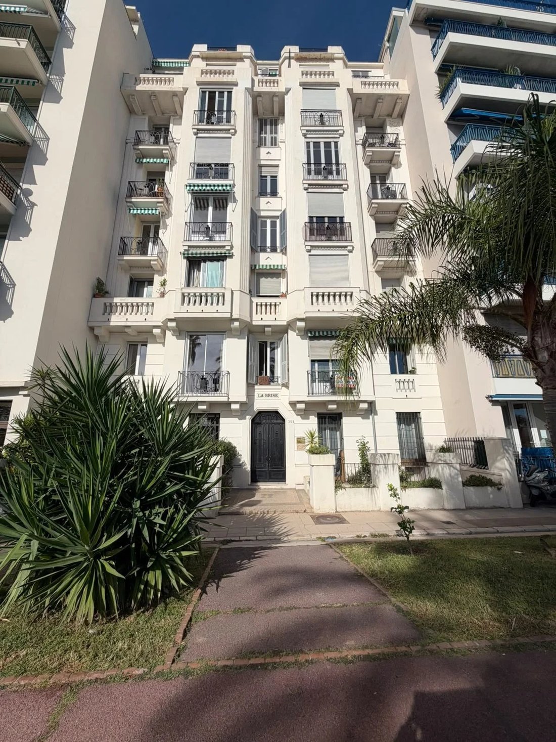 Wohnung in Nizza, Provence-Alpes-Côte d'Azur, Frankreich 1 - 19190076