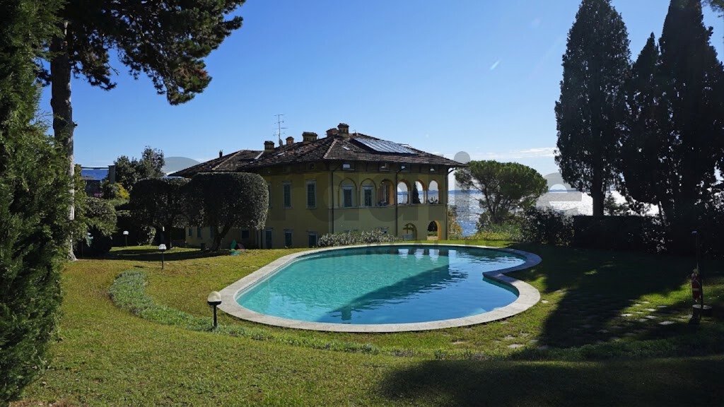 Wohnung in Gardone Riviera, Lombardei, Italien 1 - 19194223
