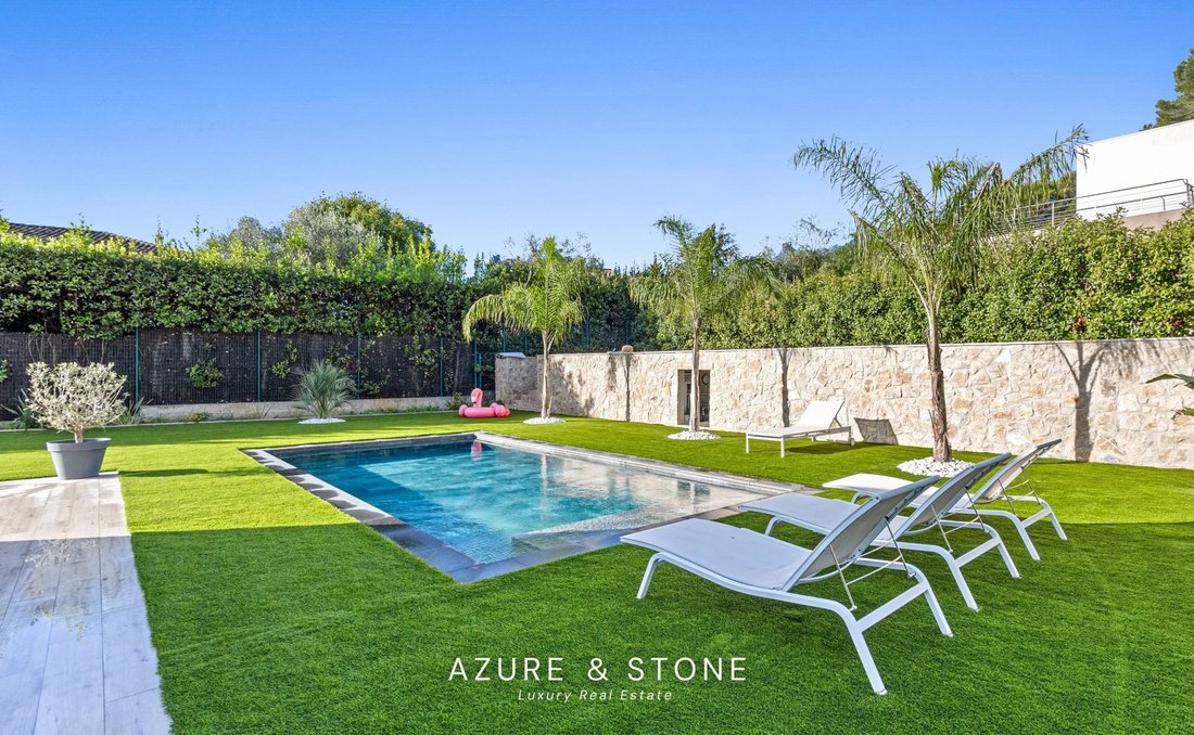 Villa in Mougins, Provence-Alpes-Côte d'Azur, France 5 - 19193997
