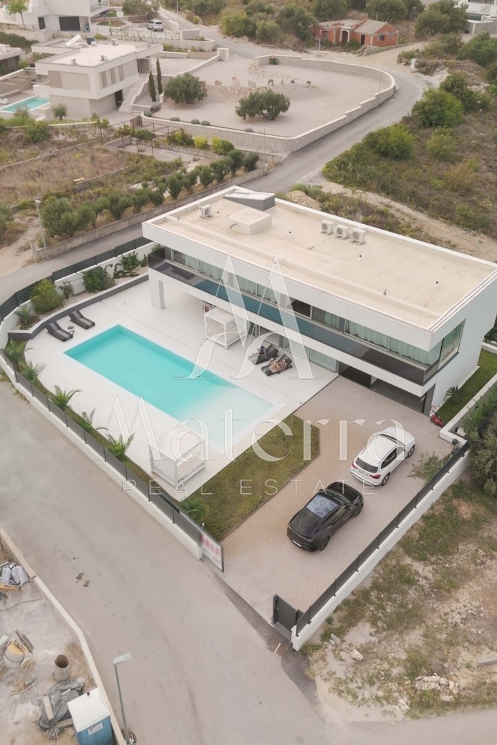 Casa en Vodice, Condado de Šibenik-Knin, Croacia 1 - 19193619