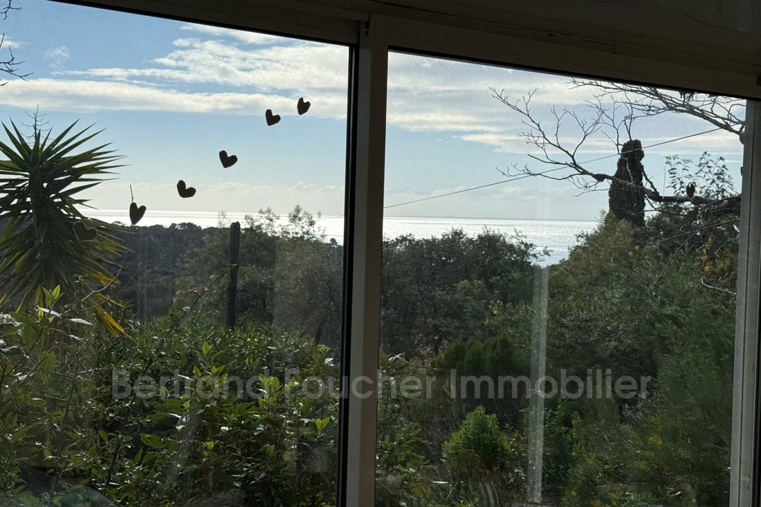 Villa à La Croix-Valmer, Provence-Alpes-Côte d'Azur, France 1 - 19190543