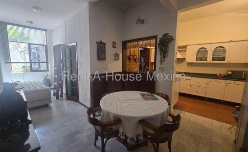 House in Santa Catarina Yecahuitzotl, Mexico City, Mexico 1