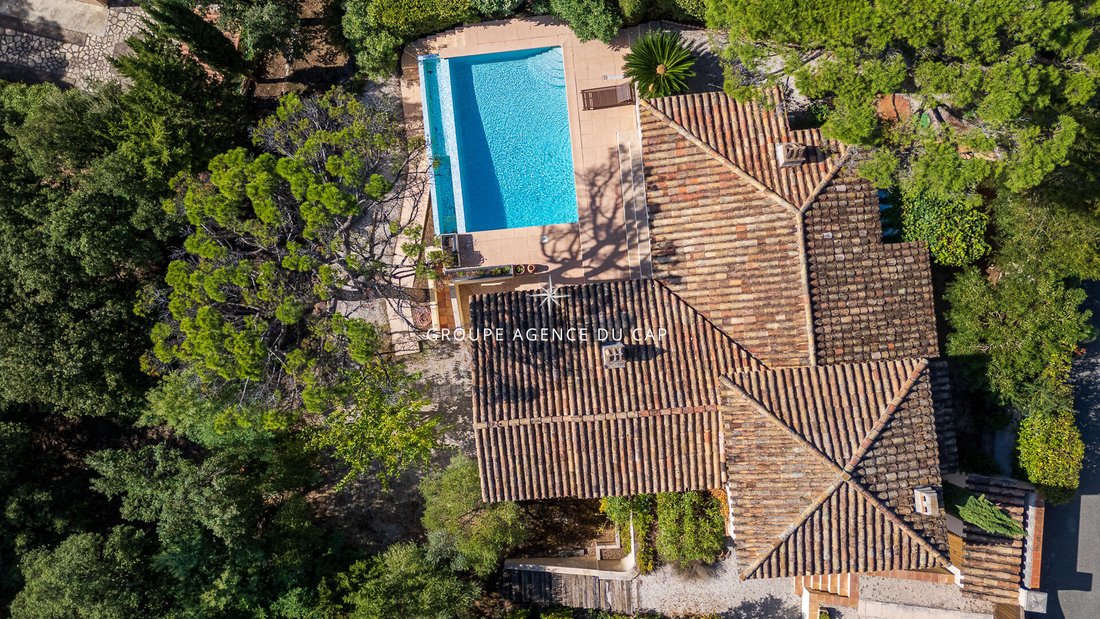 Villa in Le Dramont-Agay-Anthéor-Le Trayas, Saint-Raphaël, France 4 - 19194708