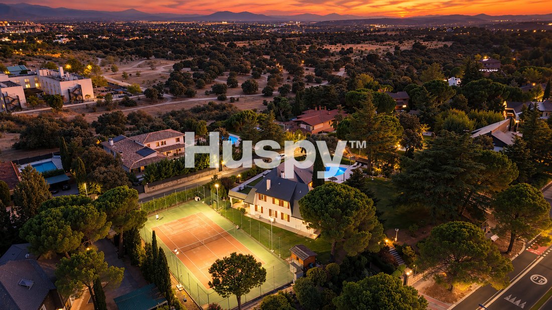Casa a Las Rozas de Madrid, Madrid, Spagna 2 - 19193895