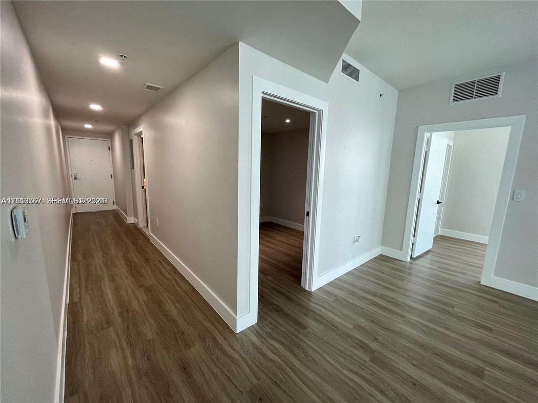 Condo in Miami, Florida, United States 3 - 19193882