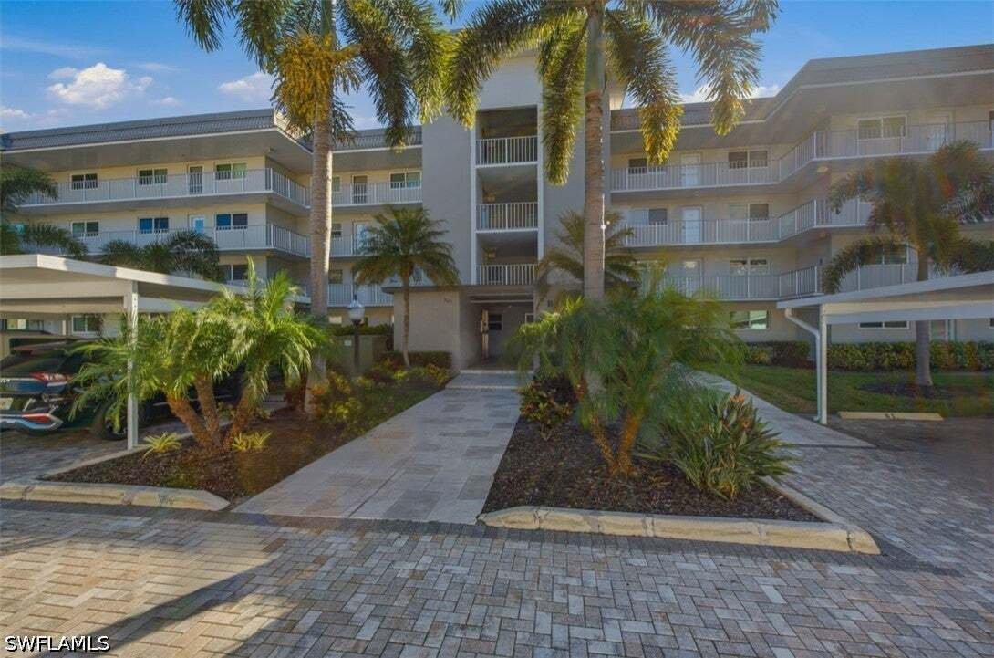 Eigentumswohnung in Naples, Florida, Vereinigte Staaten 2 - 19189771