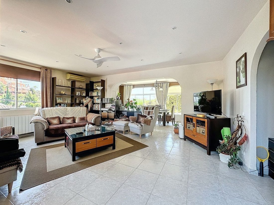 Villa en Nueva Andalucía, Marbella, España 1 - 19191238