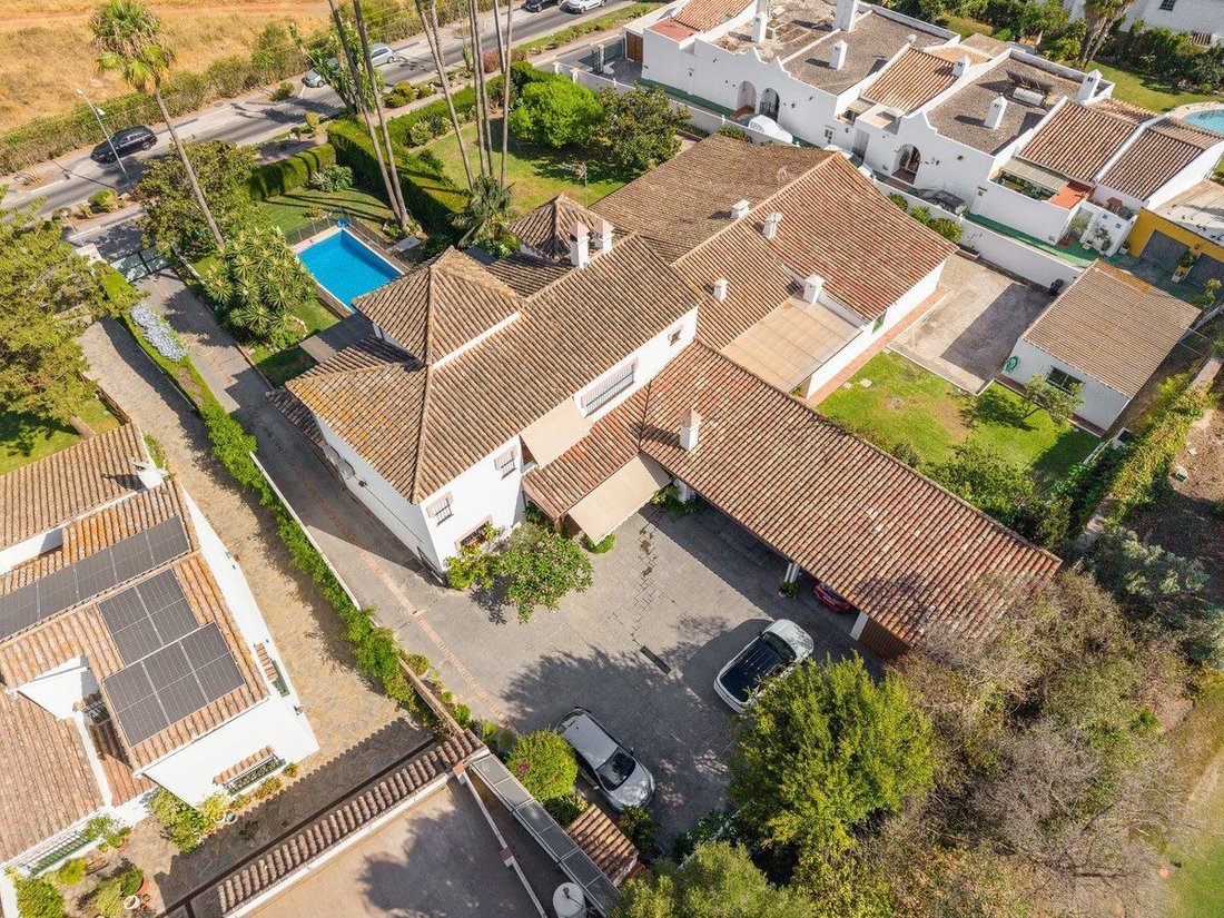 Villa à Nueva Andalucia, Marbella, Espagne 3 - 19193881
