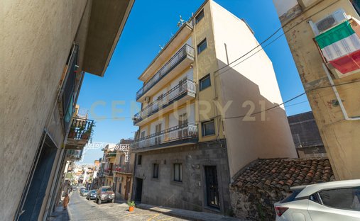 Townhouse in Misterbianco, Sicily, Italy 1
