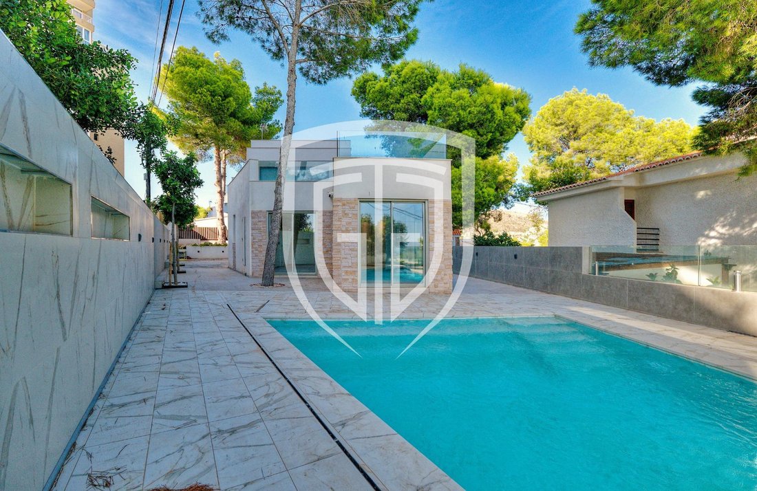Villa in Moraira, Teulada, Land Valencia 2 - 19191997