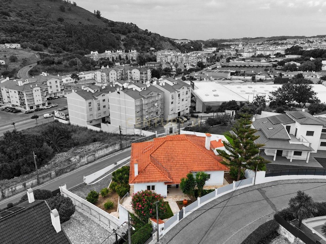 Villa en Venda do Pinheiro e Santo Estevao das Gales, Distrito de Lisboa, Portugal 1 - 19193667