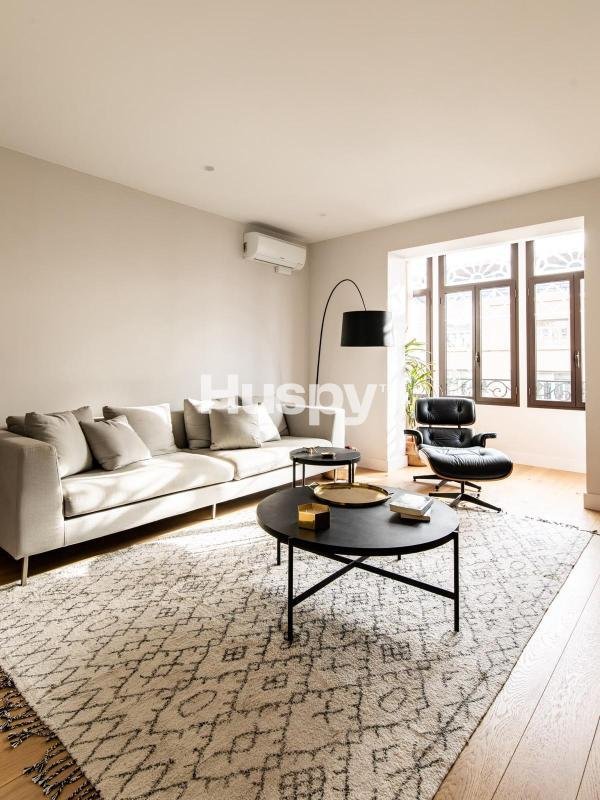 Apartment in Eixample, Barcelona, Spain 2 - 19190846