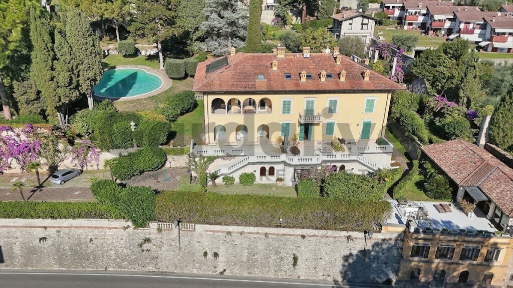 Wohnung in Gardone Riviera, Lombardei, Italien 2 - 19194223
