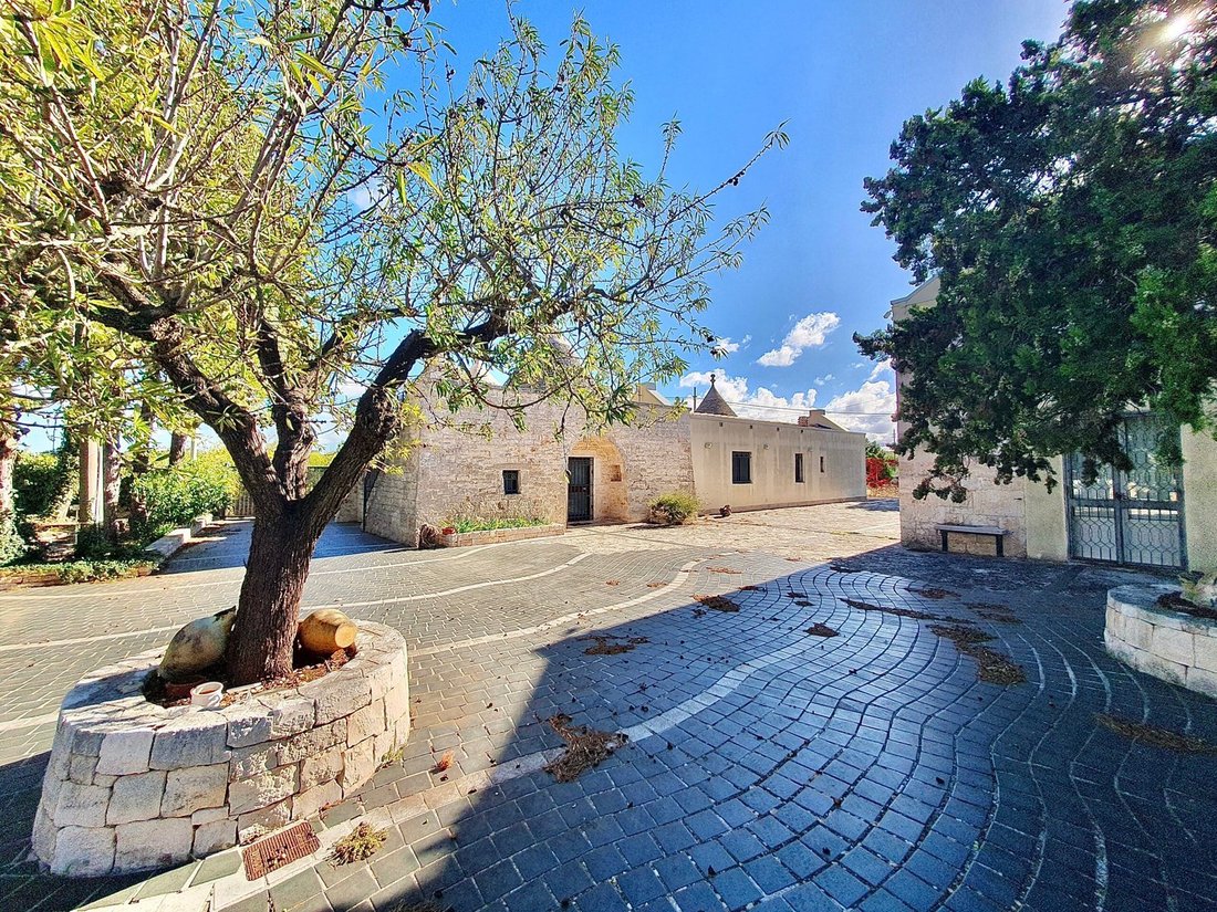 Landhaus in Alberobello, Apulien, Italien 1 - 19190128