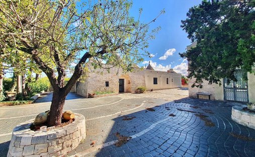 Landhaus in Alberobello, Apulien, Italien 1