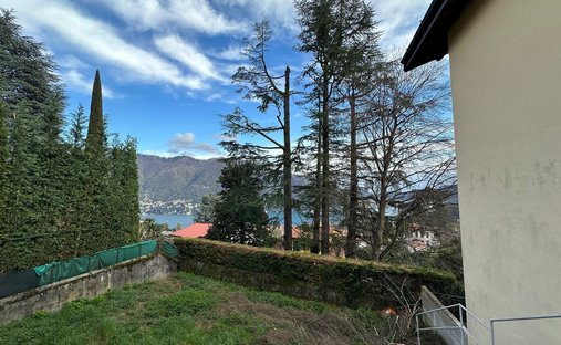 Casa di campagna a Cernobbio, Lombardia, Italia 1