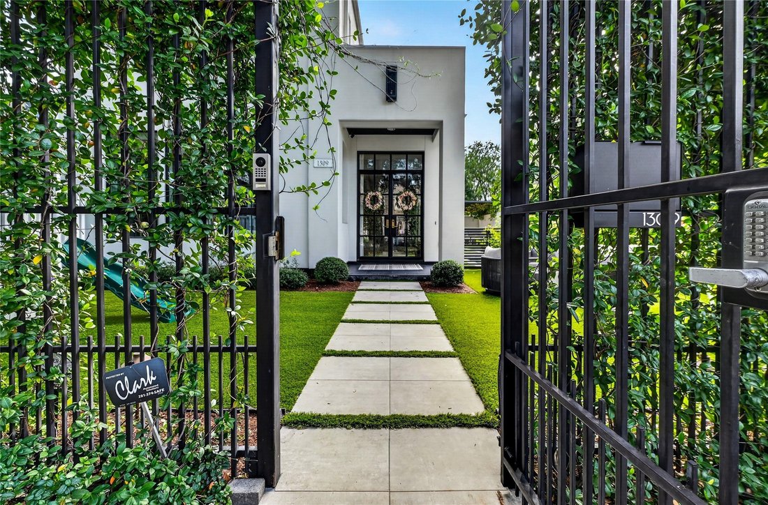 House in Houston, Texas, United States 3 - 19195057