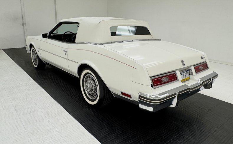 Cabriolet in Morgantown, United States 5 - 19196129