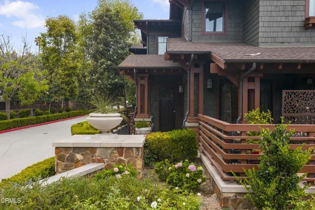 Townhouse in Altadena, California, United States 4 - 19195785