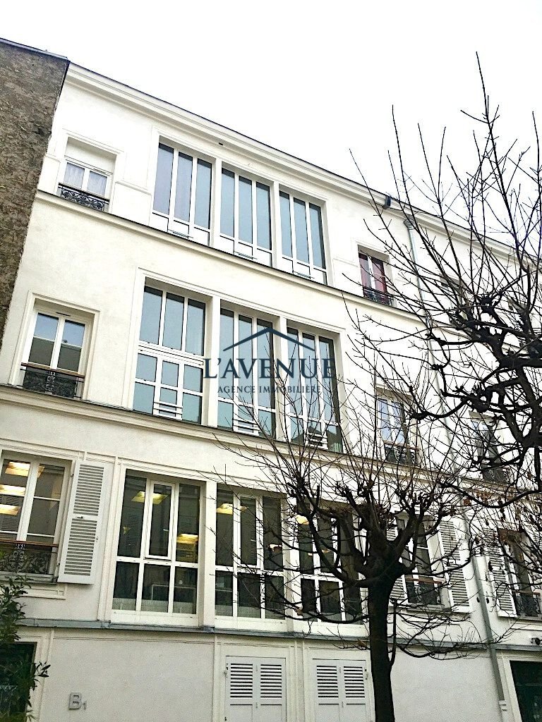 Apartment in Elysées-Madeleine, Paris 8e Arrondissement, Paris 1 - 19157616