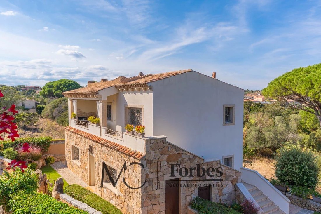 Villa à San Pantaleo, Olbia, Italie 4 - 19195148