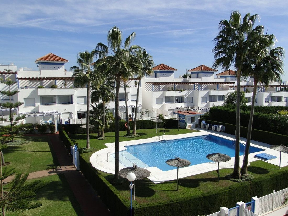 Stadthaus in Bel-Air, Estepona, Andalusien 1 - 19196135