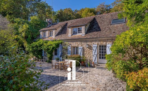 Haus in Fleury-en-Bière, Île-de-France, Frankreich 1