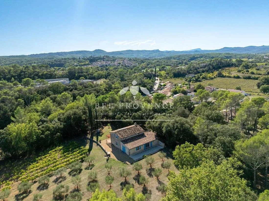 Villa à Carcès, Provence-Alpes-Côte d'Azur, France 3 - 19196049