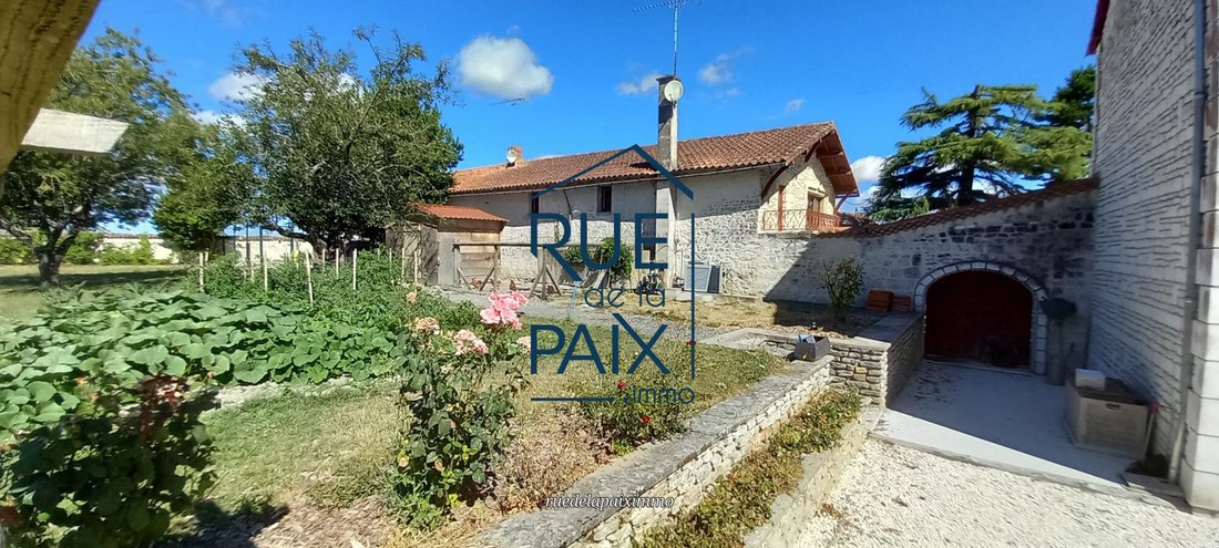 Casa en Serigny, Nueva Aquitania, Francia 3 - 19195388