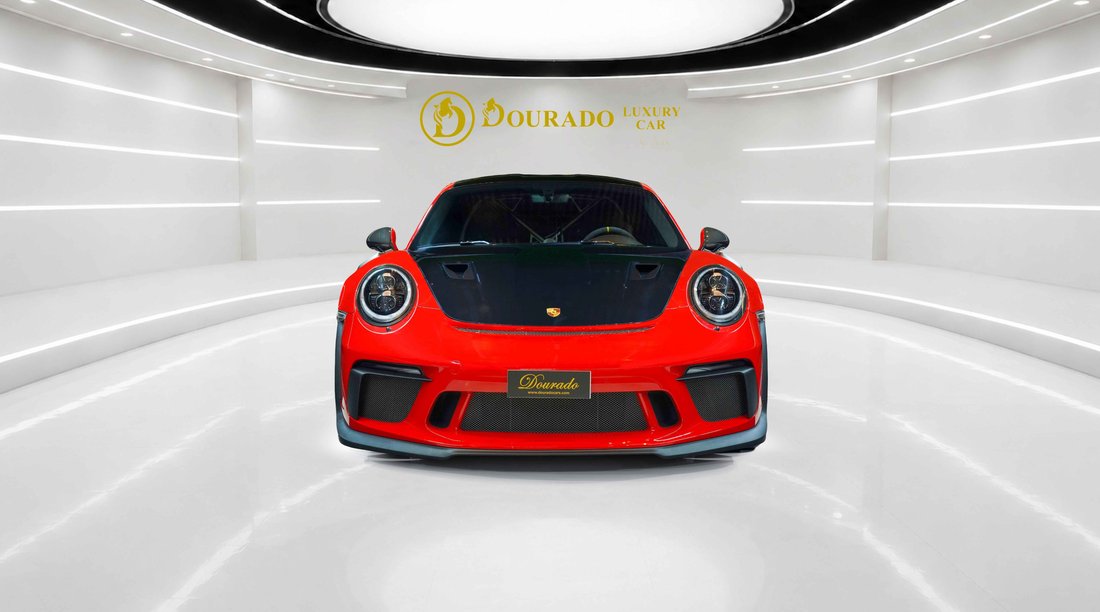Coupe in Dubai, United Arab Emirates 2 - 19196355