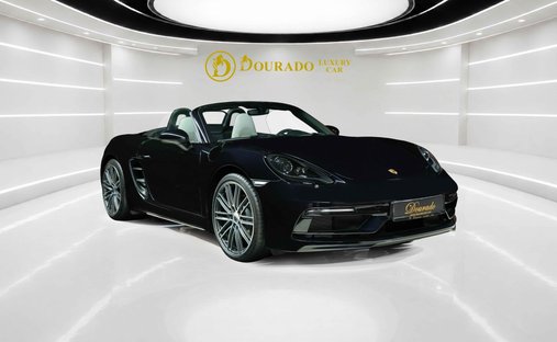 2023 Porsche 718 rwd in Dubai, United Arab Emirates 1