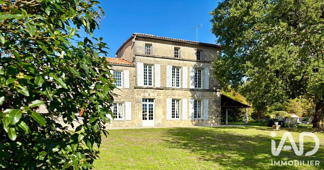 Casa en Foussignac, Nueva Aquitania, Francia 1 - 19197130