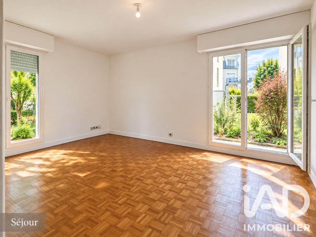 Apartment in La Garenne-Colombes, Ile-de-France, France 3 - 19197178