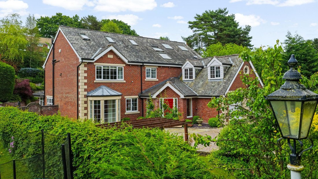 House in Grasscroft, England 5 - 19195939