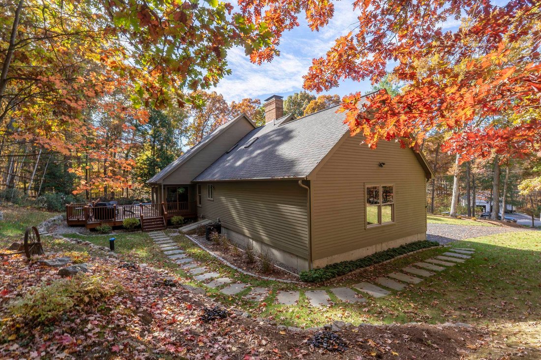 House in Bedford, New Hampshire, United States 4 - 19196617