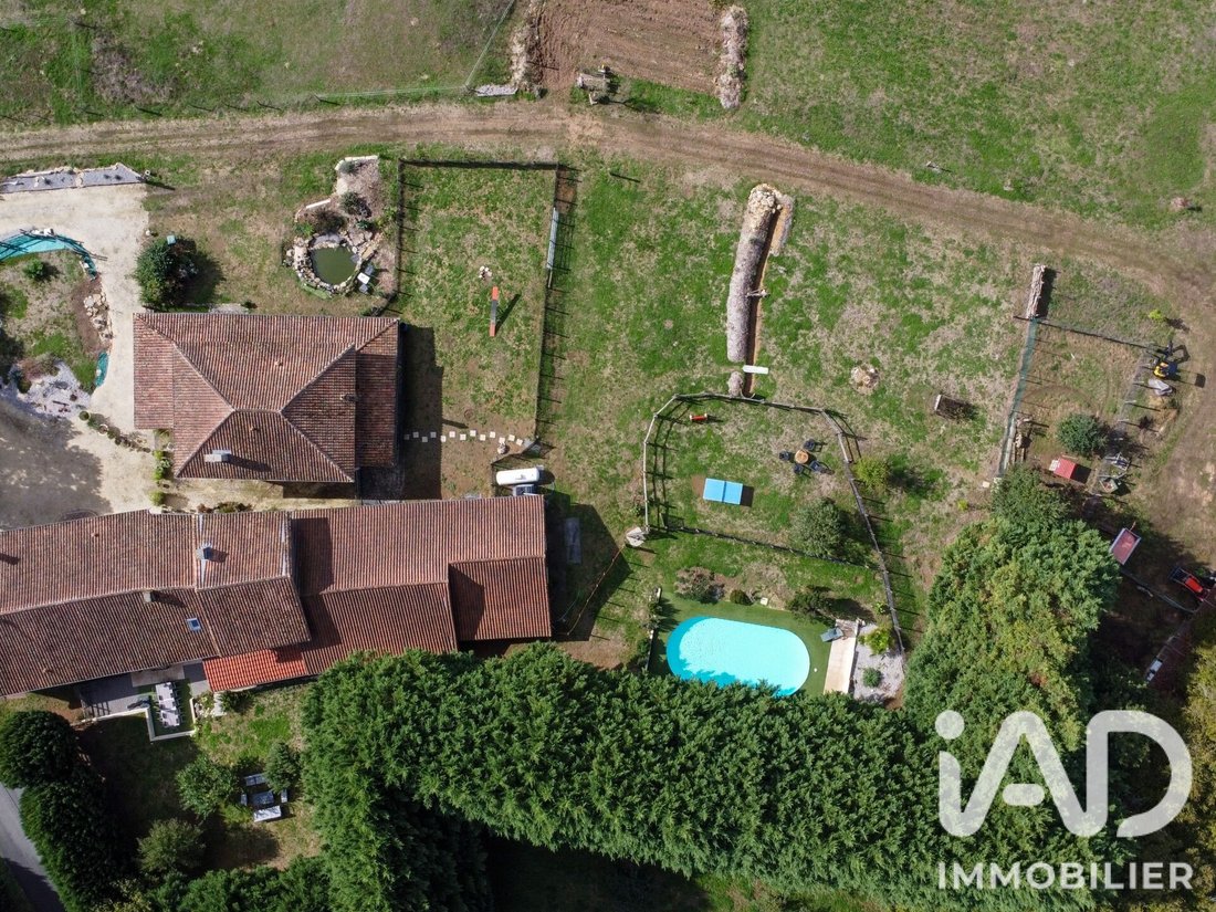 Casa en Champsac, Nueva Aquitania, Francia 4 - 19197166