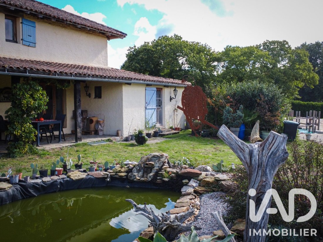 Casa en Champsac, Nueva Aquitania, Francia 3 - 19197166