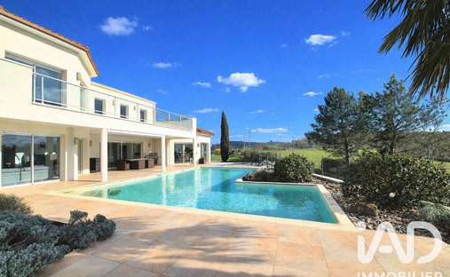Casa en Cosnac, Nueva Aquitania, Francia 1