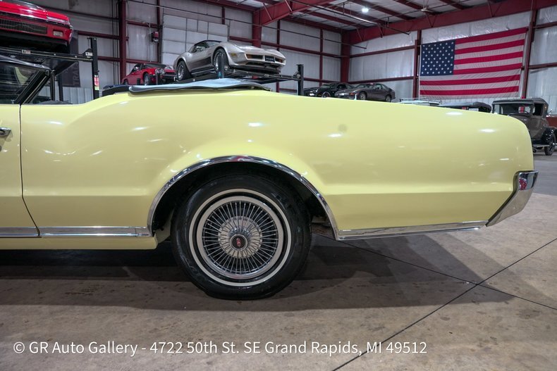 Cabriolet in Grand Rapids, United States 5 - 19196083