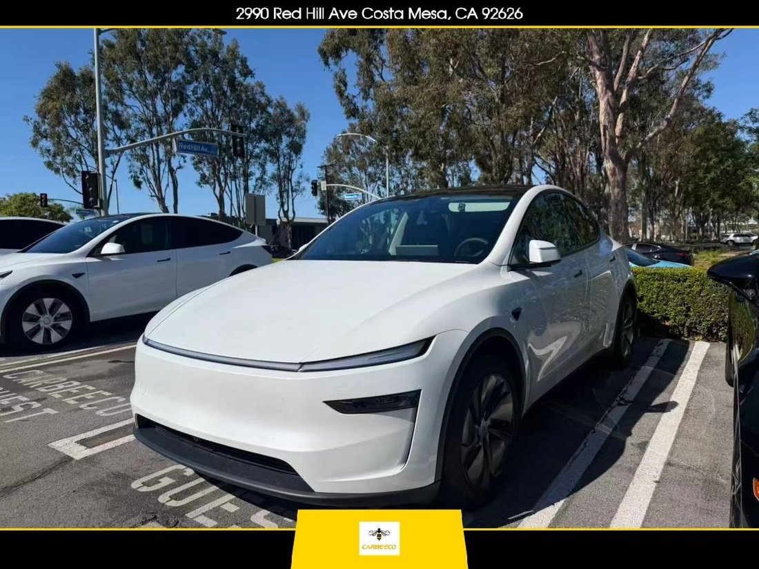 Suv in Costa Mesa, CA, United States 1 - 19196683