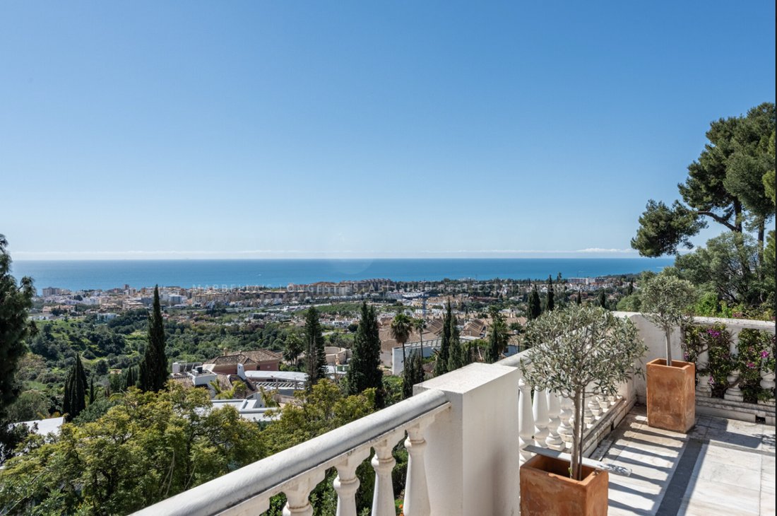 Villa in Marbella, Andalusia, Spain 1 - 19196396