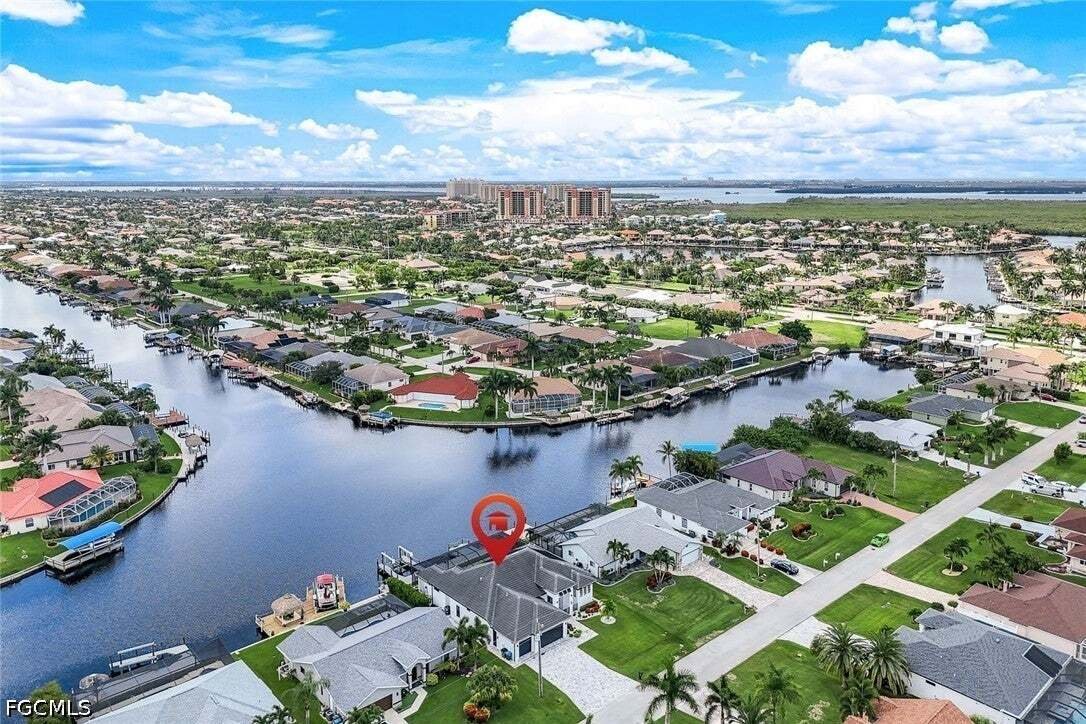 Casa a Cape Coral, Florida, Stati Uniti 4 - 19196203